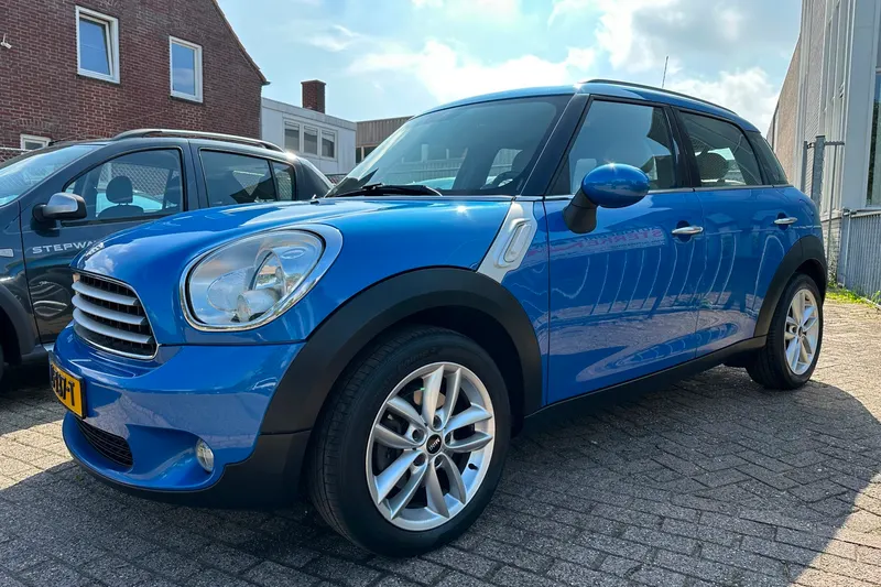 MINI Countryman (2013)