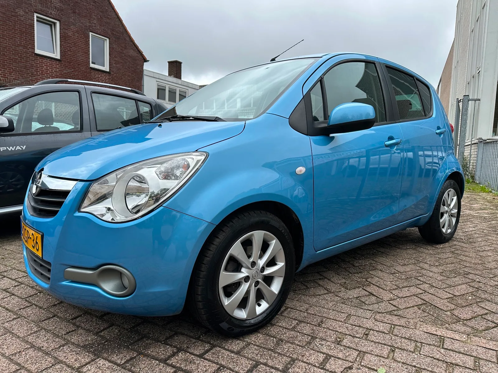 Opel Agila (2015) — foto 1