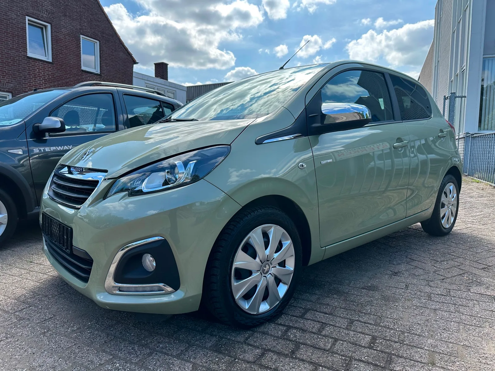 Peugeot 108 (2021) — foto 1