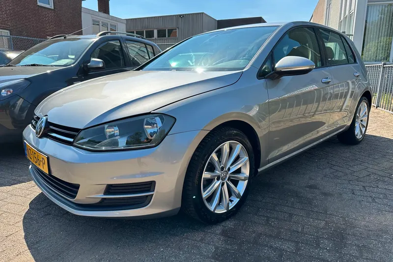 Volkswagen Golf (2015)