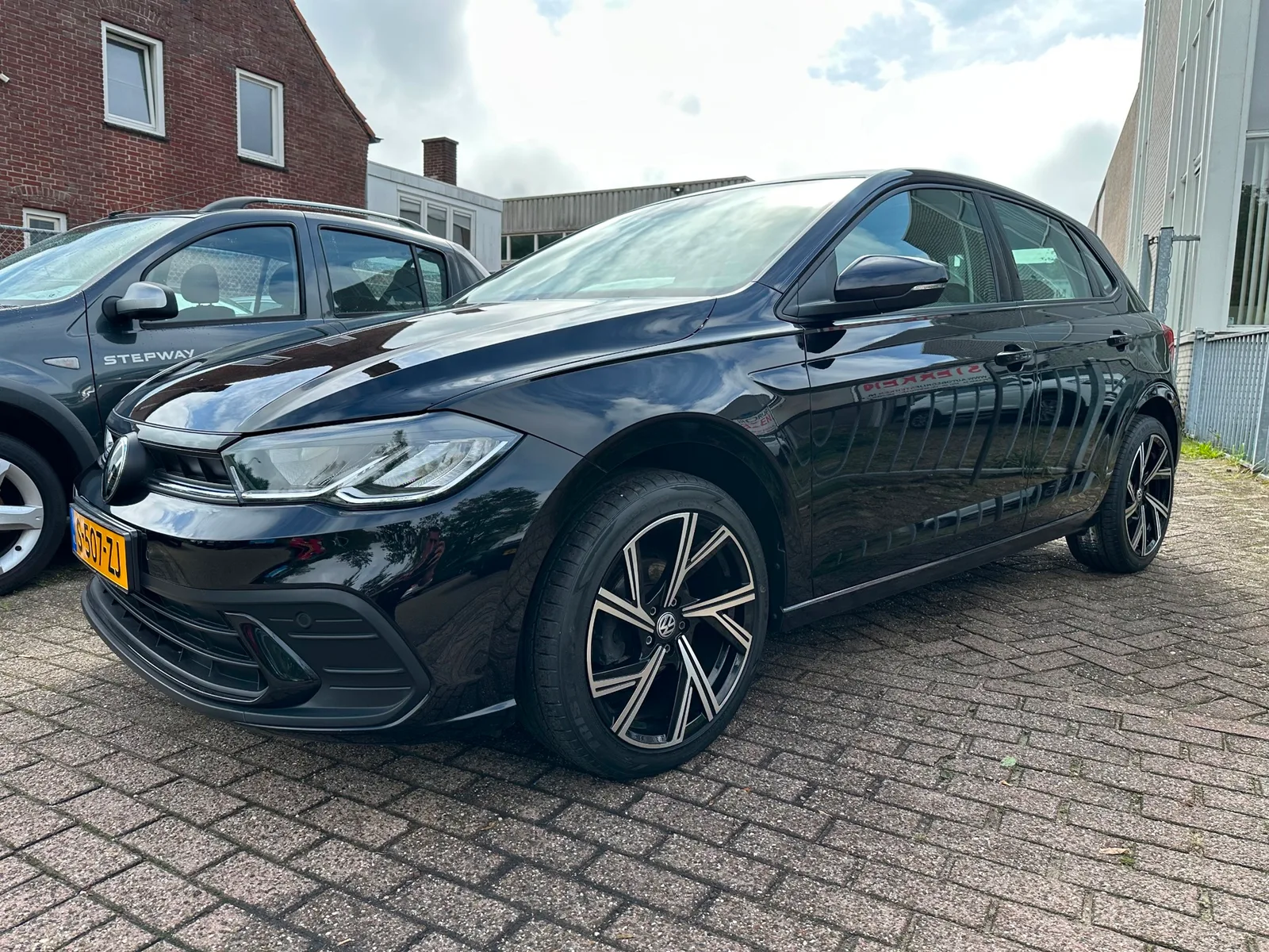 Volkswagen Polo (2022) — foto 1