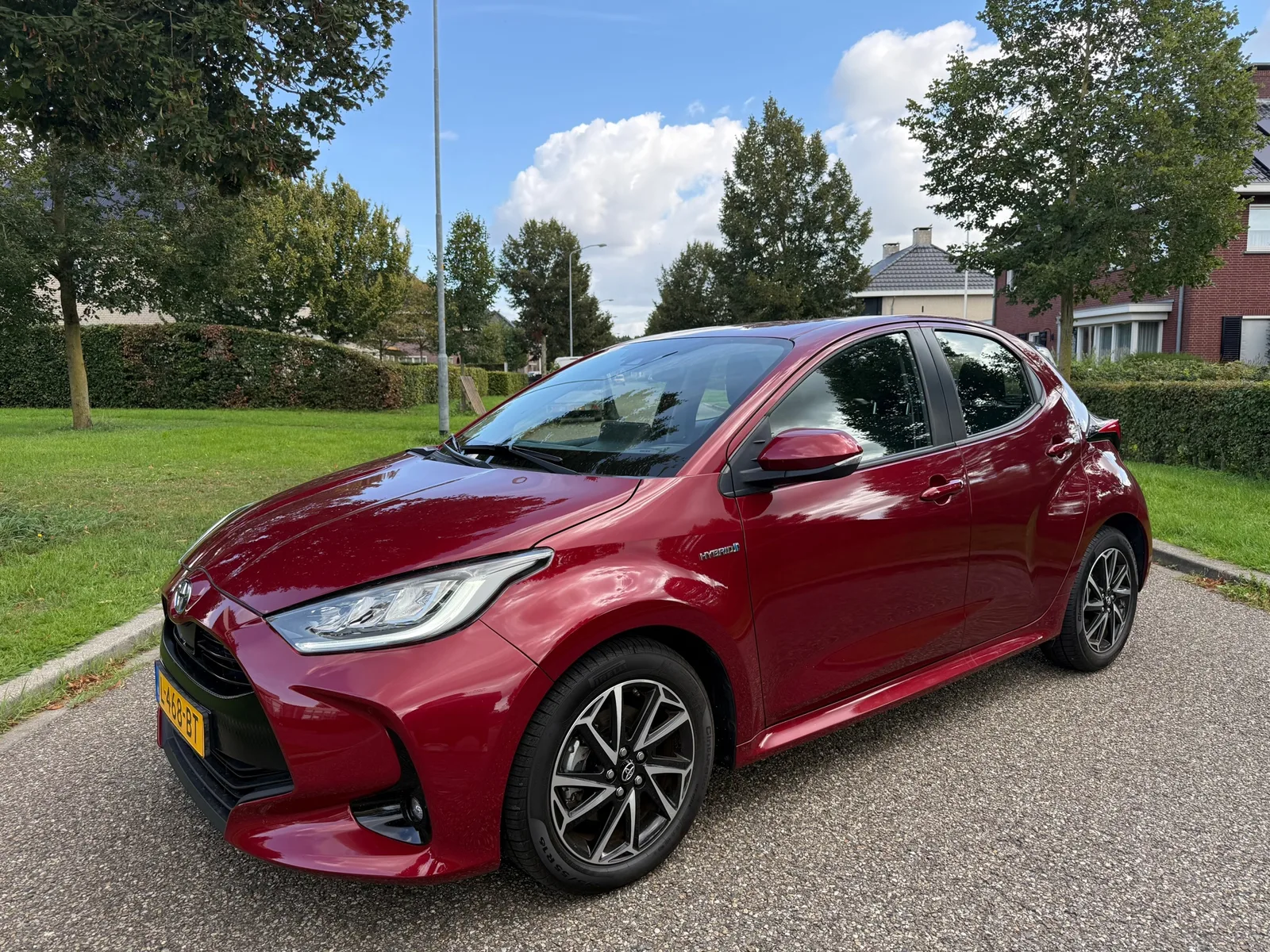 Toyota Yaris (2021) — foto 1