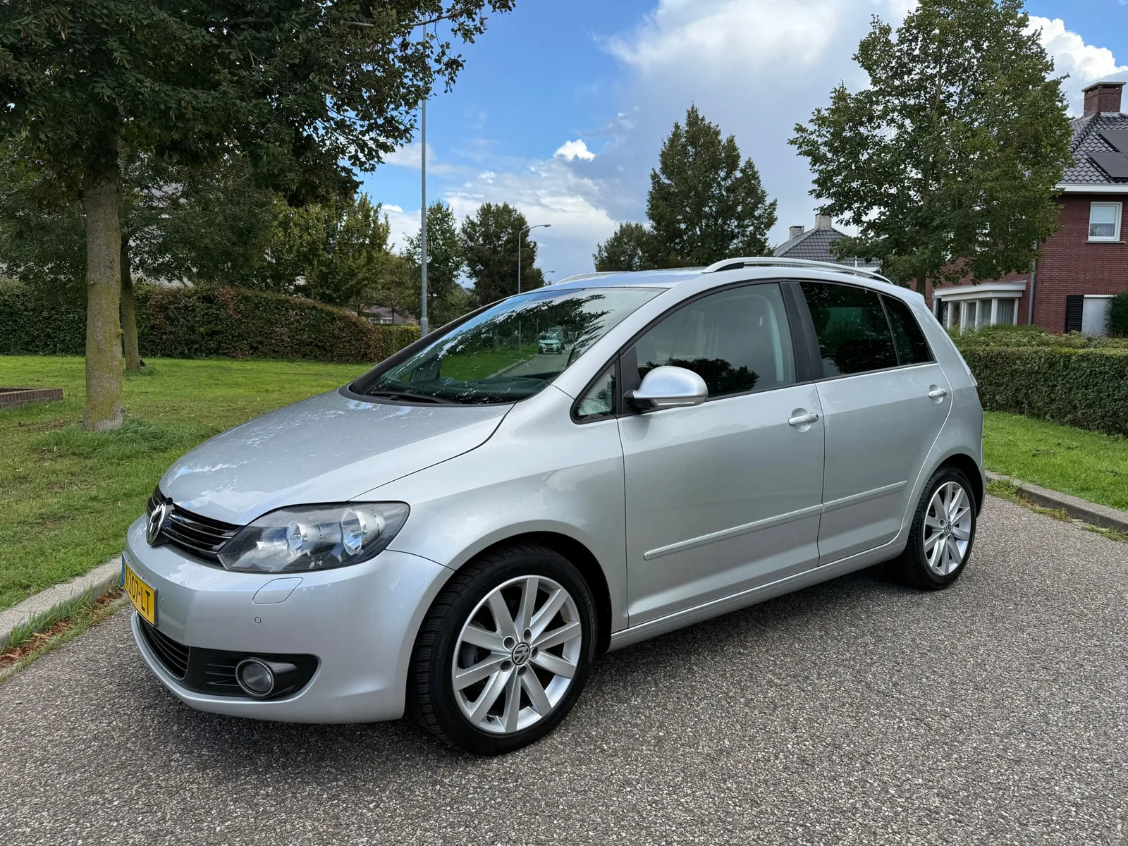 Volkswagen Golf Plus (2010) — foto 1