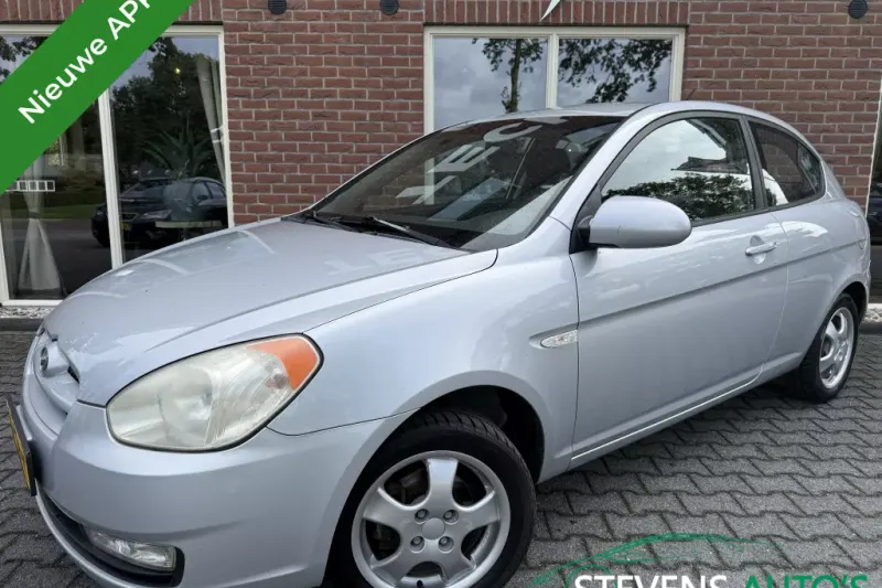 Hyundai Accent (2007)