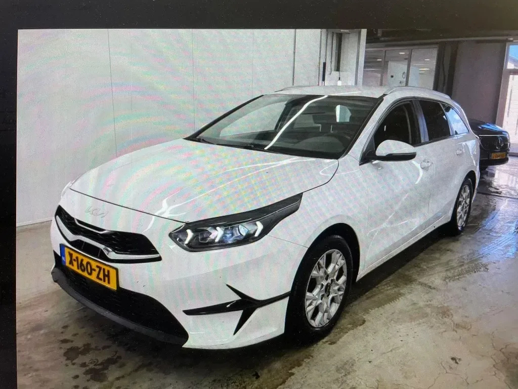 Kia Ceed (2024) — foto 1