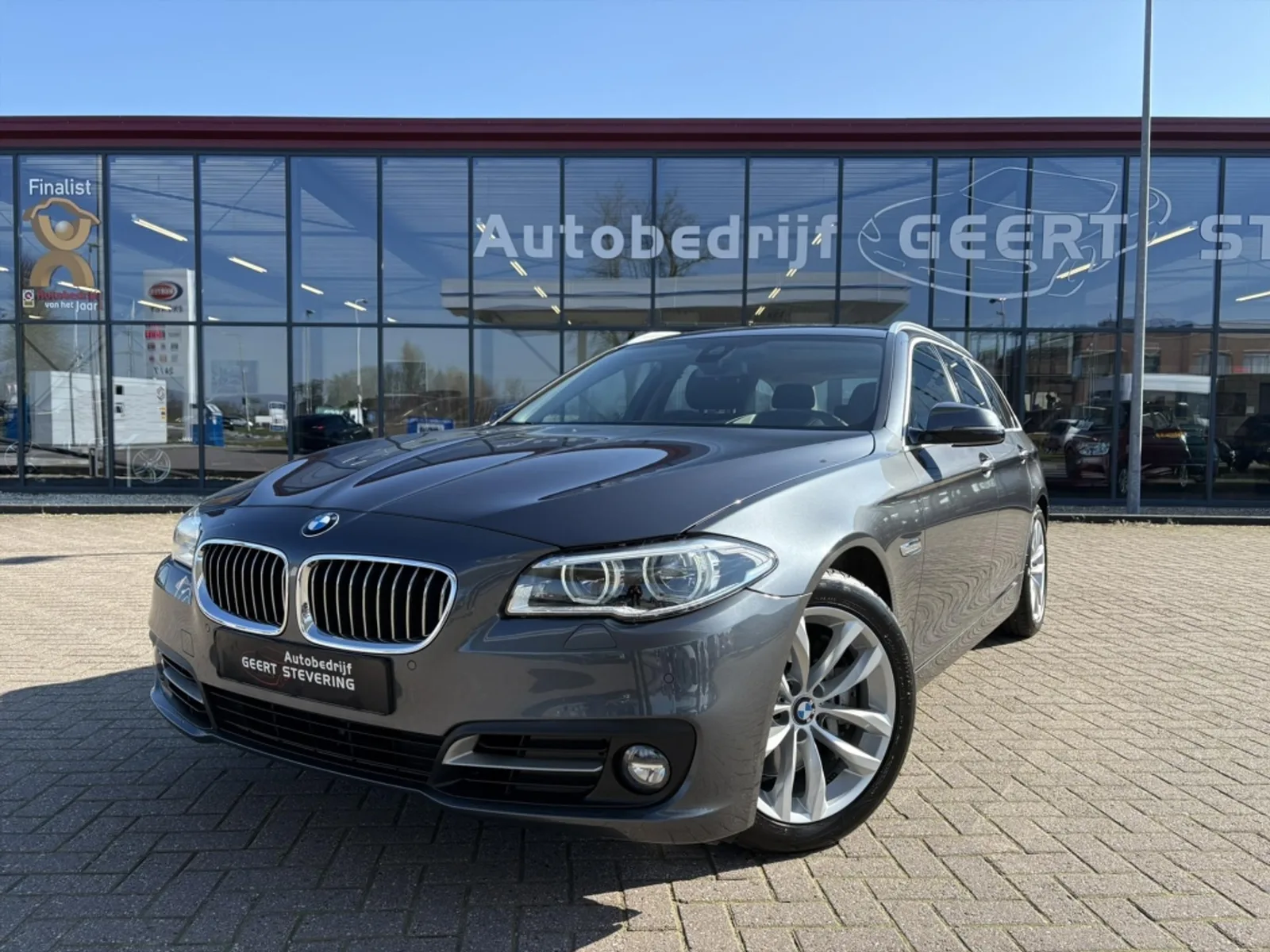 BMW 5-Serie (2016) — foto 1