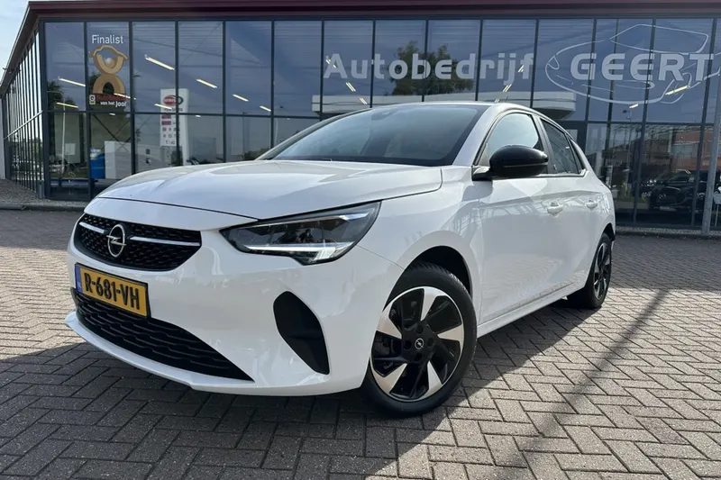 Opel Corsa-e (2022)