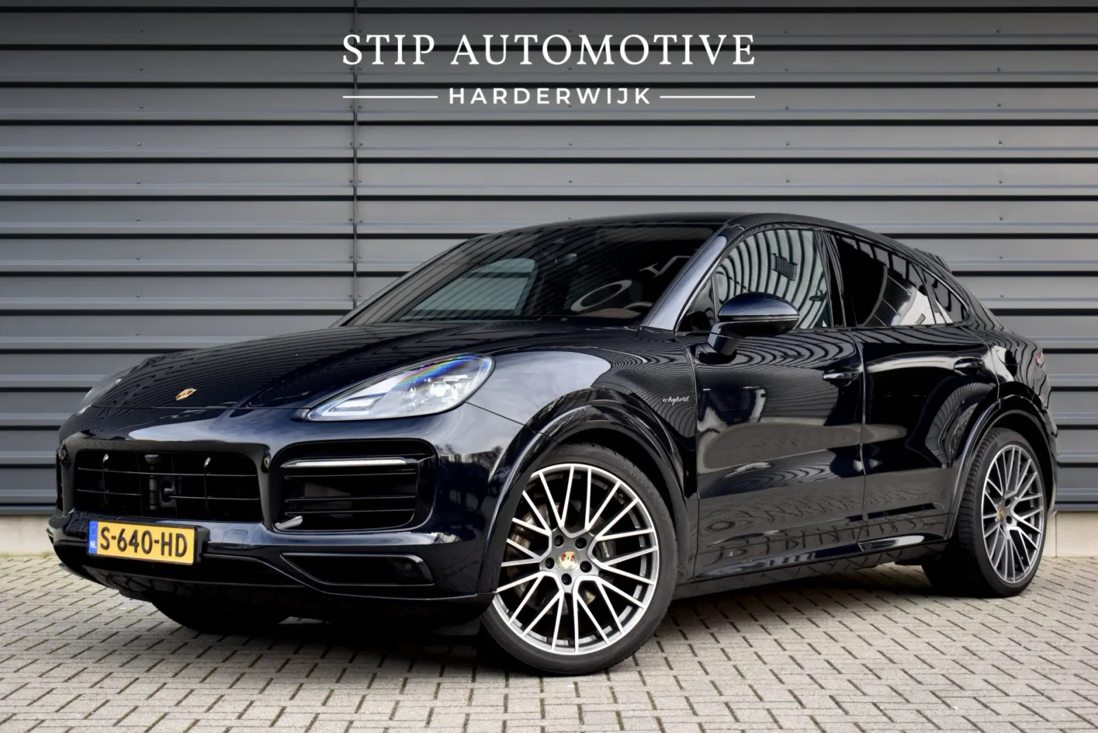Porsche Cayenne Coupé (2023) — foto 1