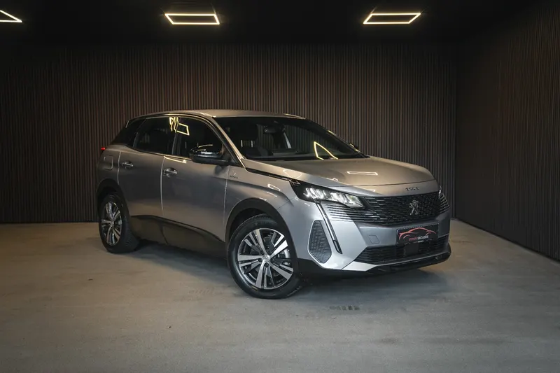 Peugeot 3008 (2023)
