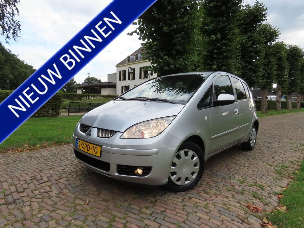Mitsubishi Colt (2007) — foto 1