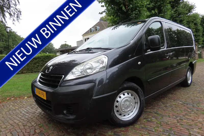 Peugeot Expert (2013)
