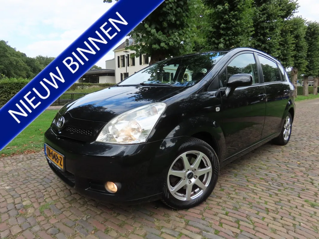 Toyota Verso (2007) — foto 1
