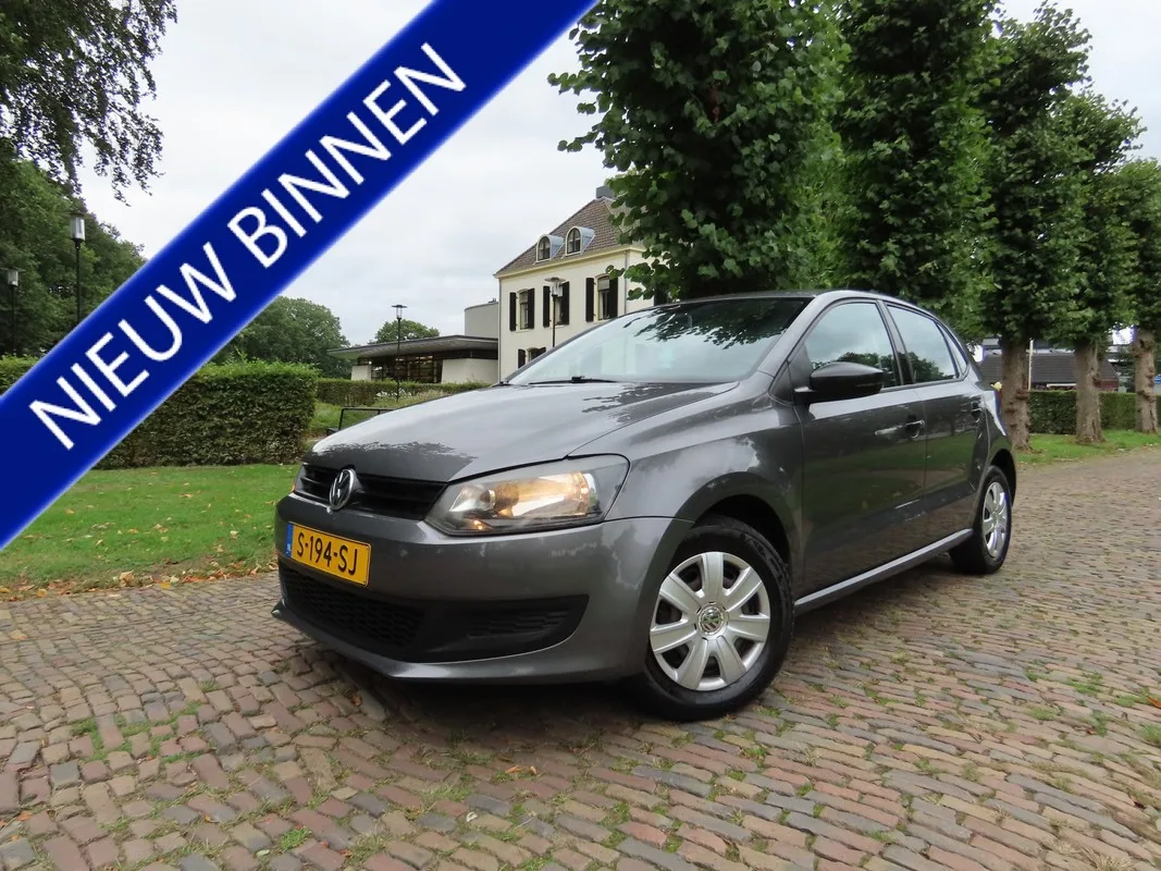 Volkswagen Polo (2009) — foto 1