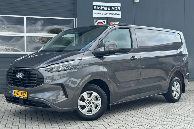Ford Transit Custom (2024)