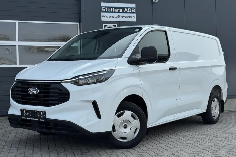 Ford Transit Custom (2024)