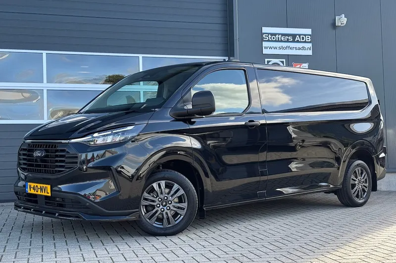 Ford Transit Custom (2024)