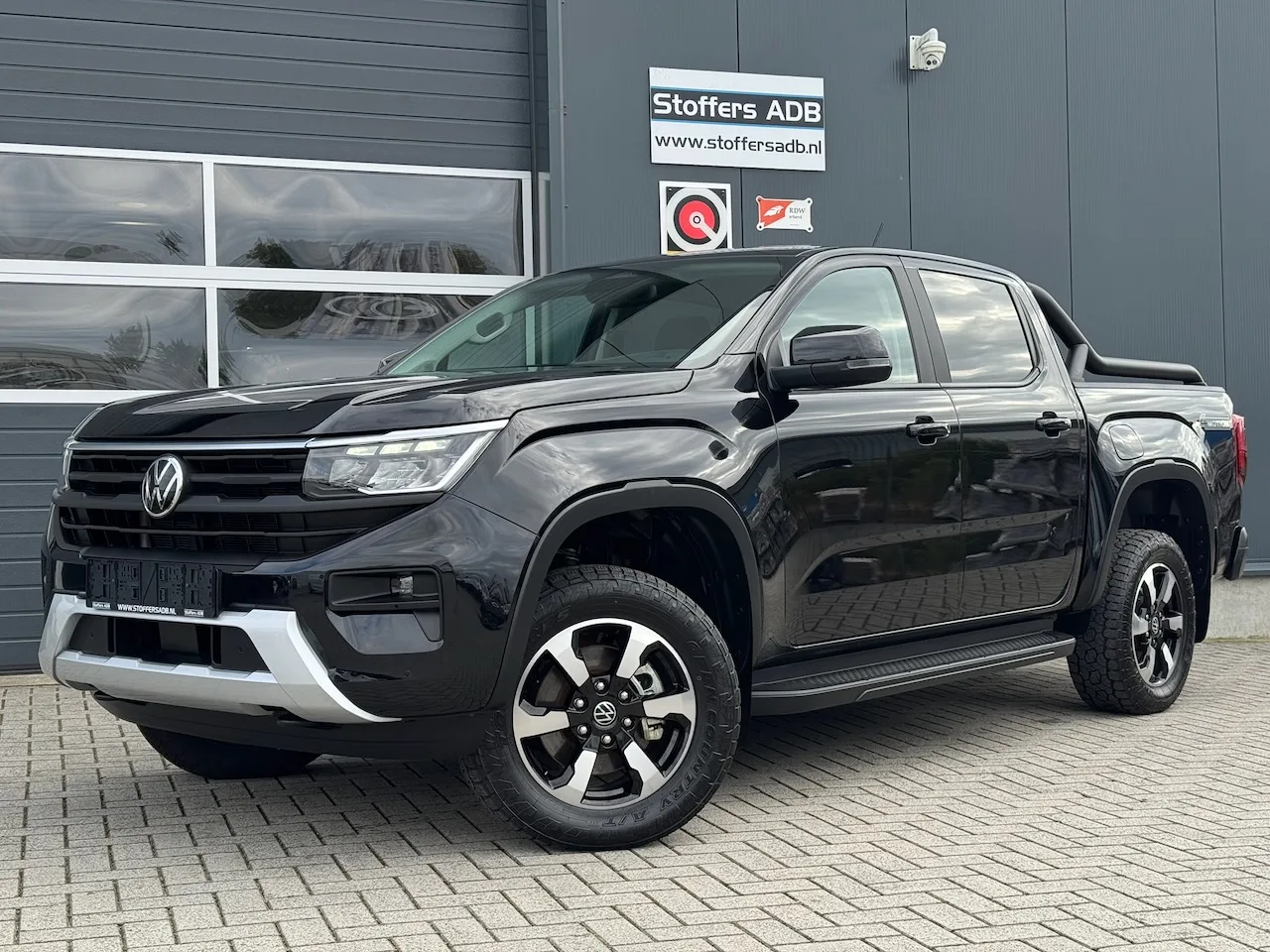 Volkswagen Amarok (2024) — foto 1