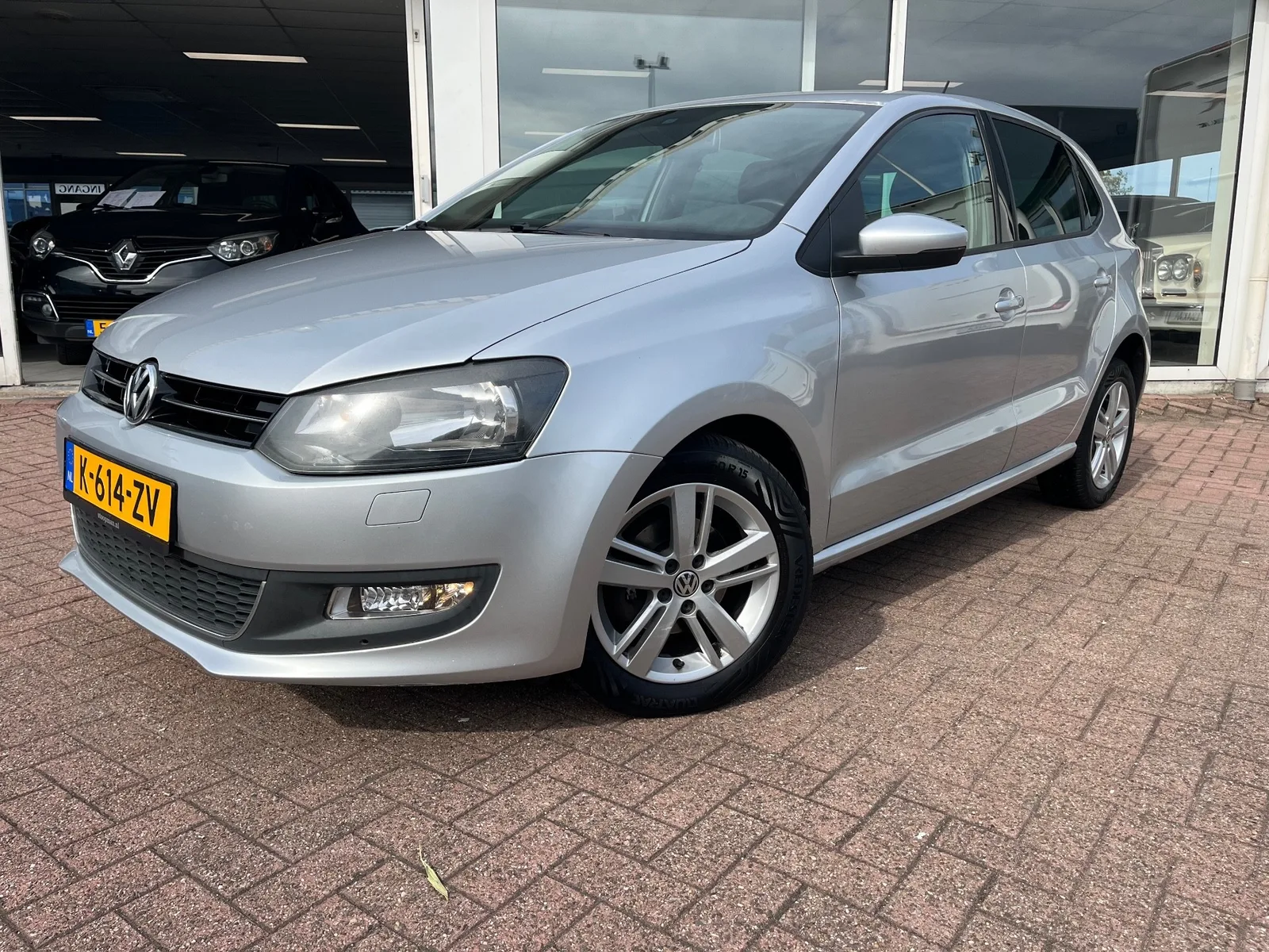 Volkswagen Polo (2014) — foto 1