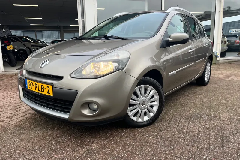 Renault Clio (2011)