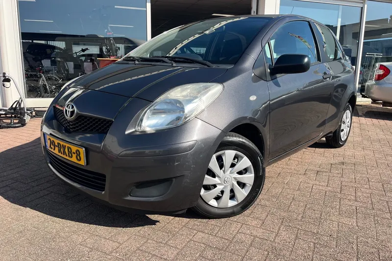 Toyota Yaris (2011)