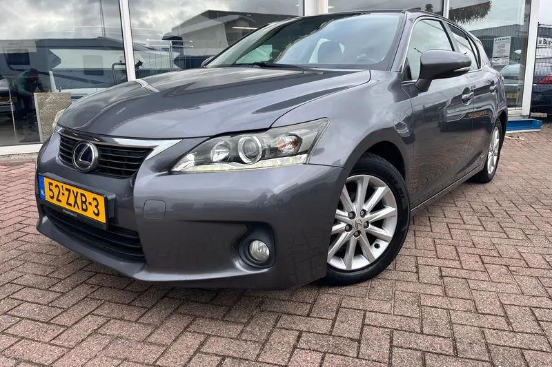 Lexus CT (2013)