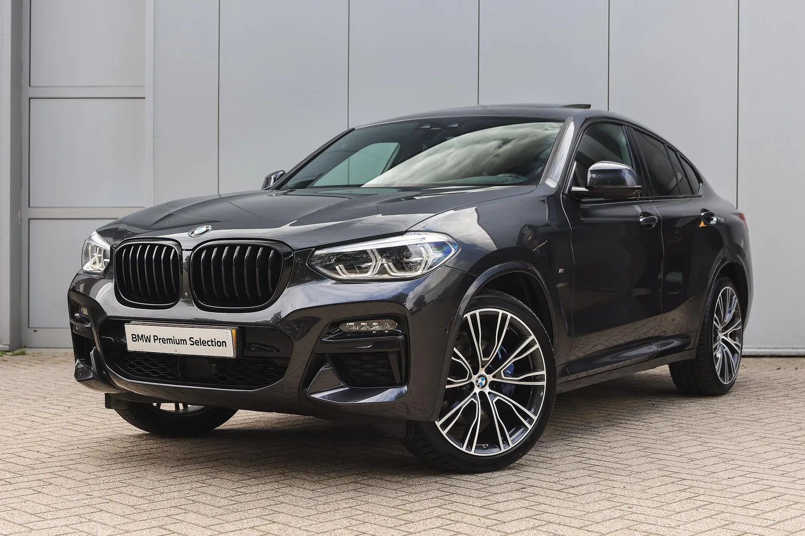 BMW X4 (2021) — foto 1