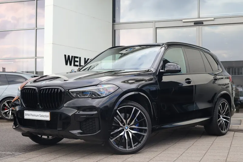 BMW X5 (2022)