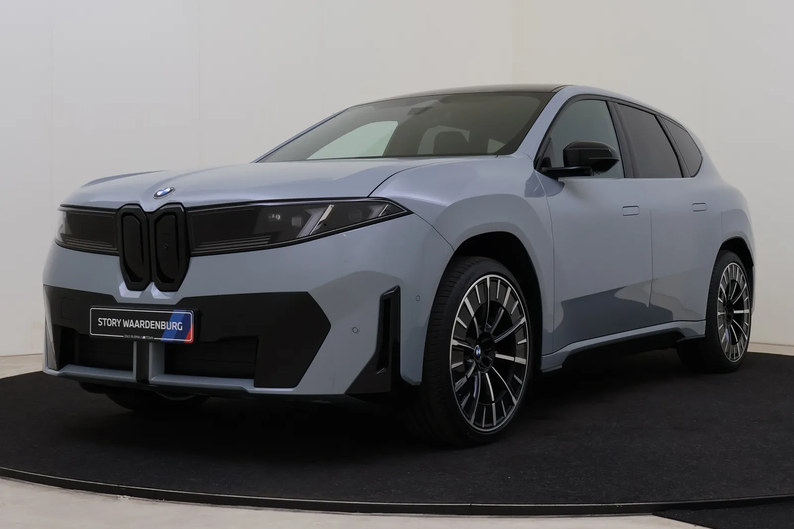 BMW iX3 (2026) — foto 1