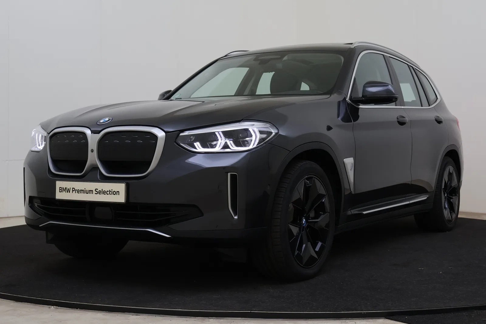 BMW iX3 (2021) — foto 1