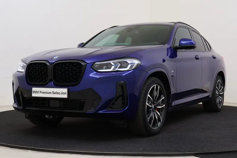 BMW X4 (2023)