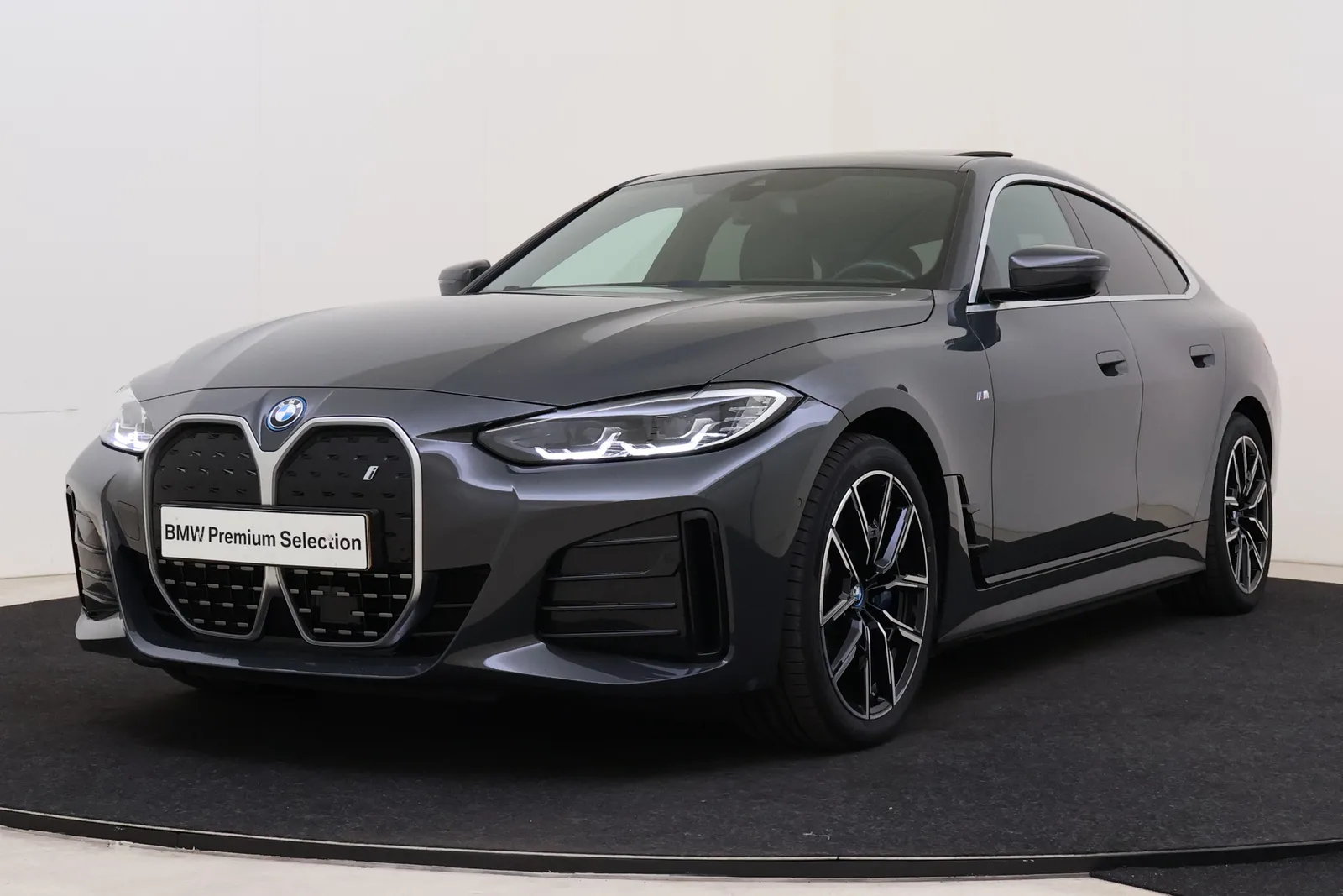 BMW i4 (2022) — foto 1