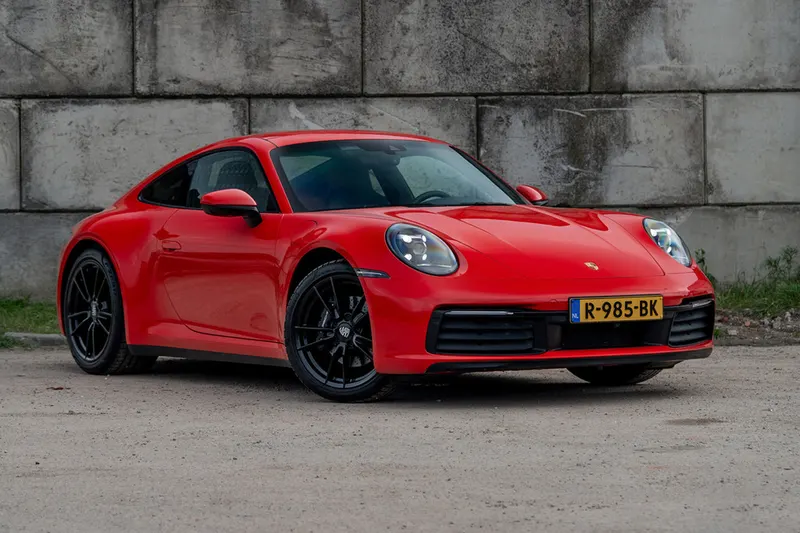 Porsche 911 (2020)