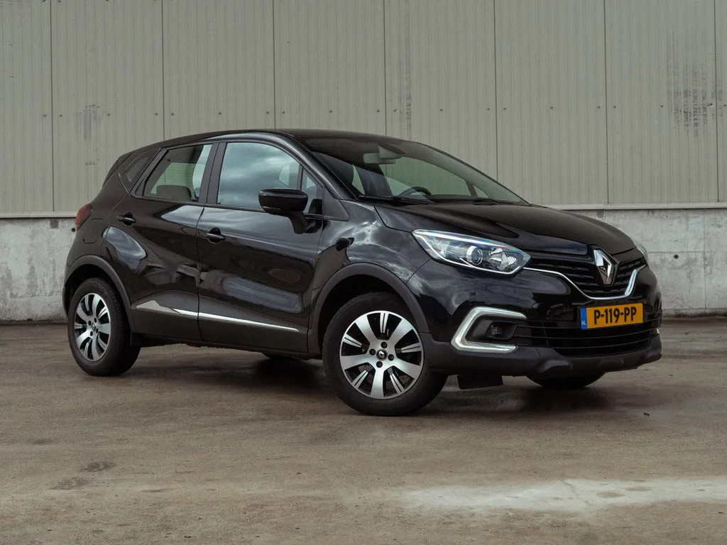 Renault Captur (2019) — foto 1