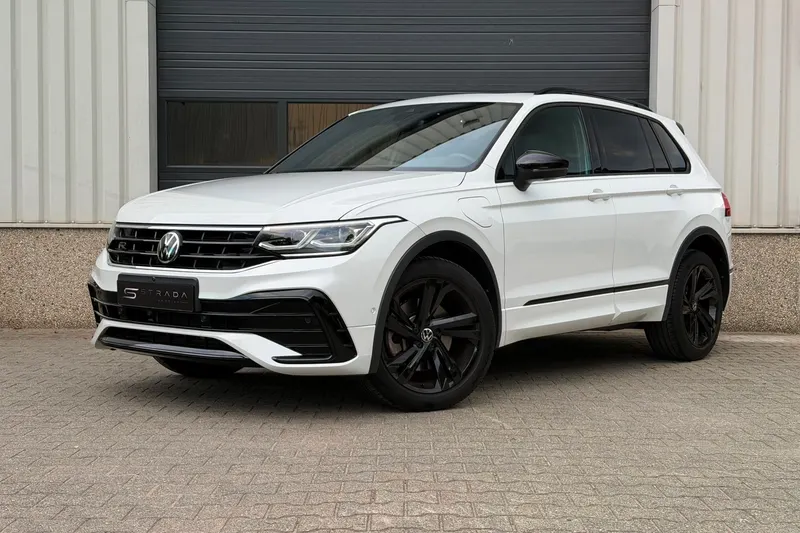 Volkswagen Tiguan (2022)