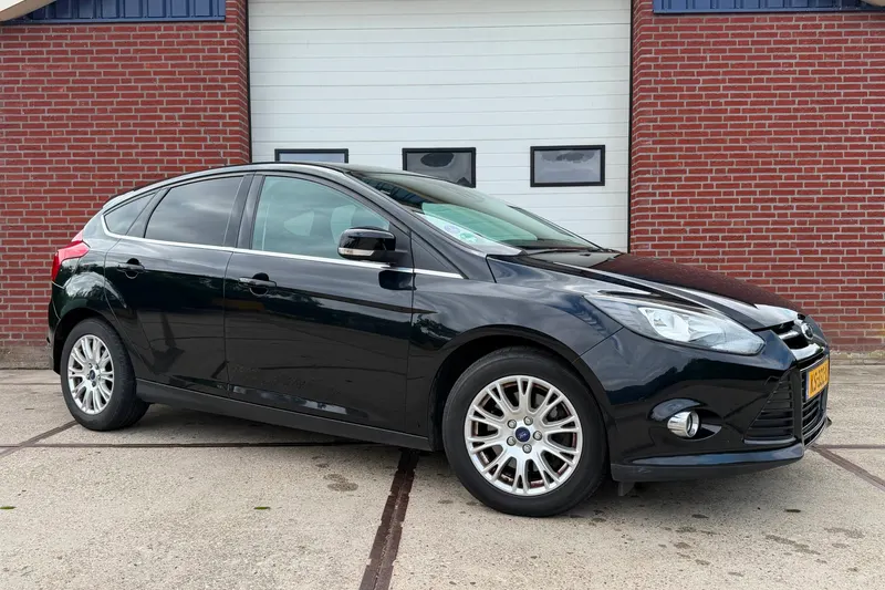 Ford Focus (2011)