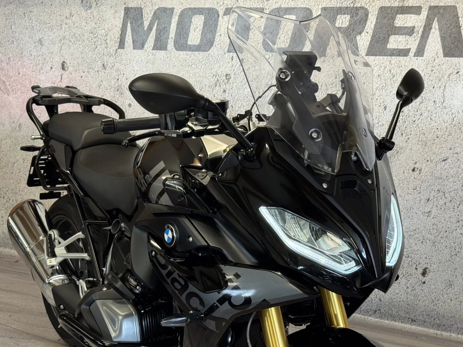 BMW R 1250 RS (2023) — foto 1