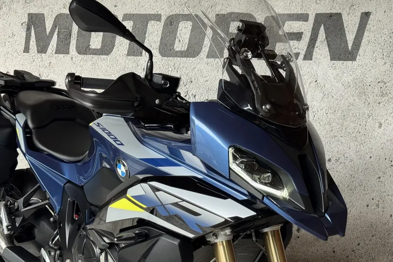 BMW S 1000 XR (2024)