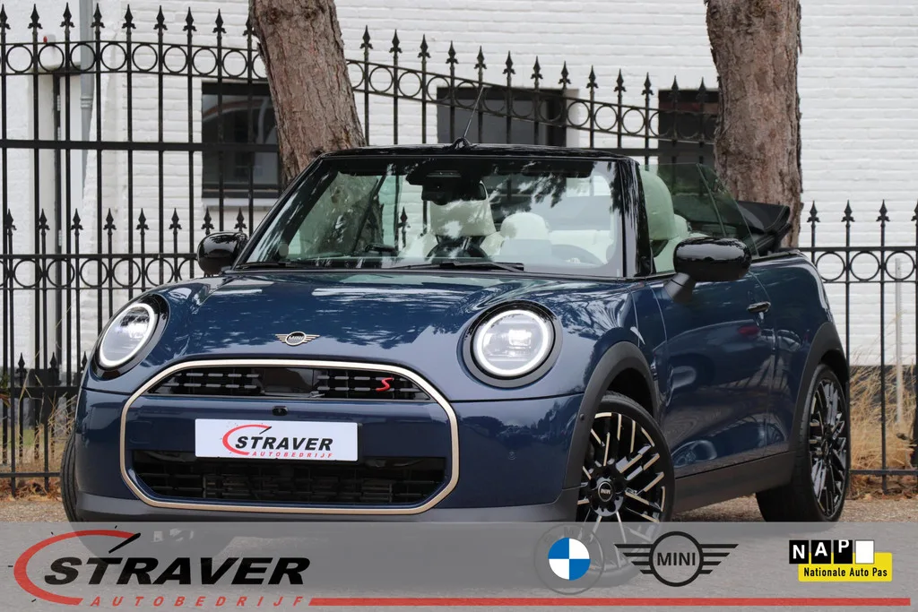 MINI Cabrio (2025) — foto 1