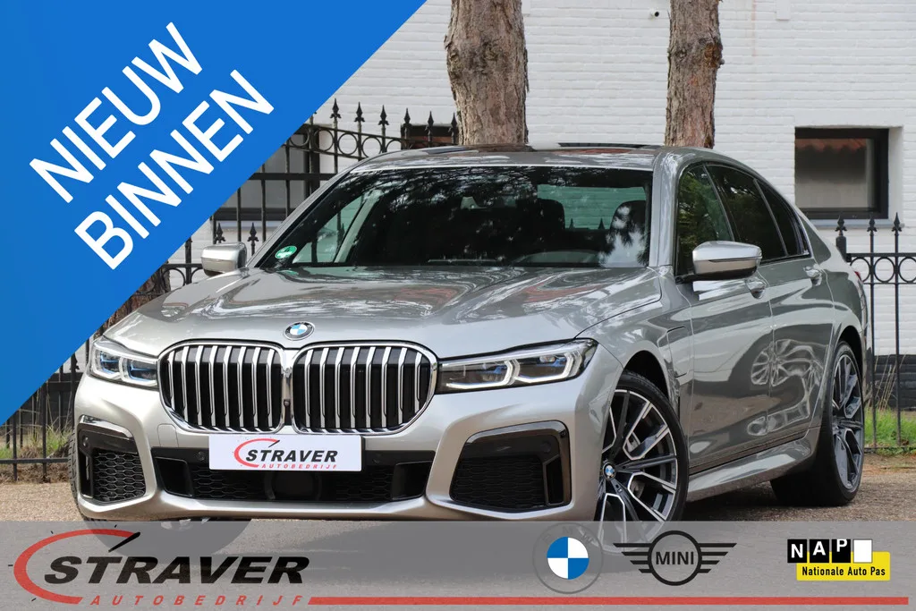 BMW 7-Serie (2019) — foto 1