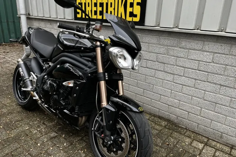 Triumph Speed Triple (2017)