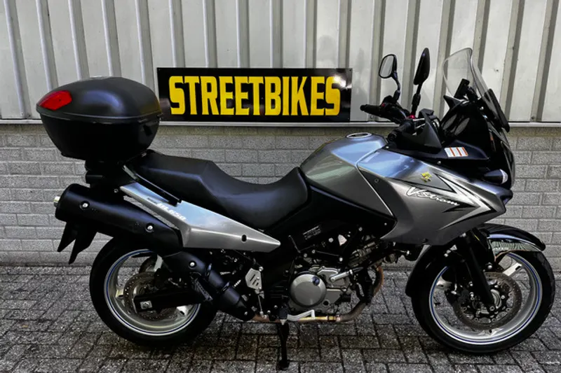 Suzuki DL650A (2011)