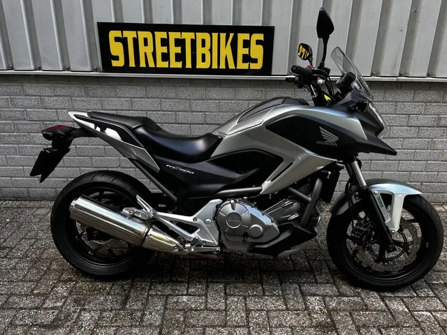 Honda NC700X (2012) — foto 1