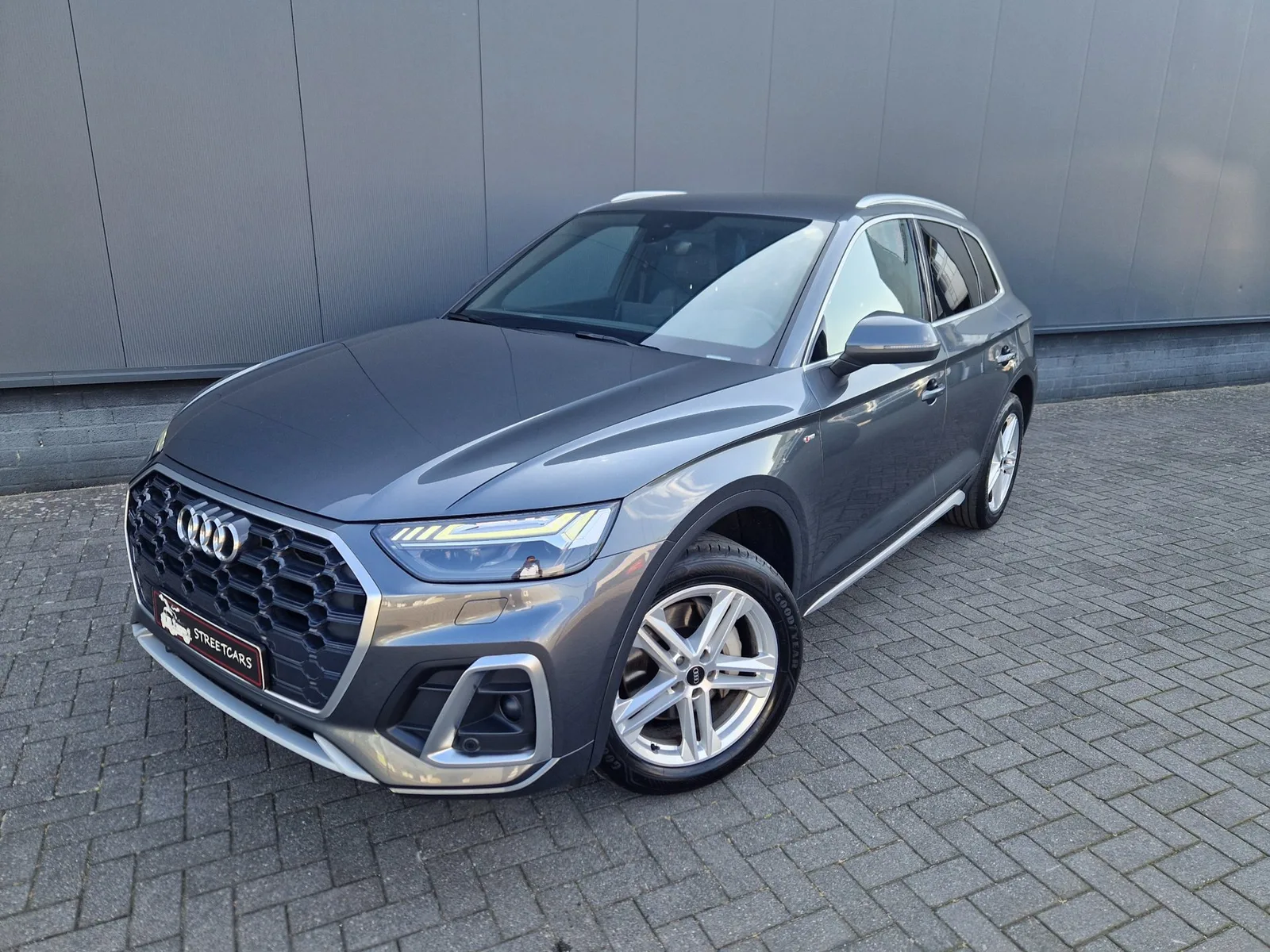 Audi Q5 (2021) — foto 1