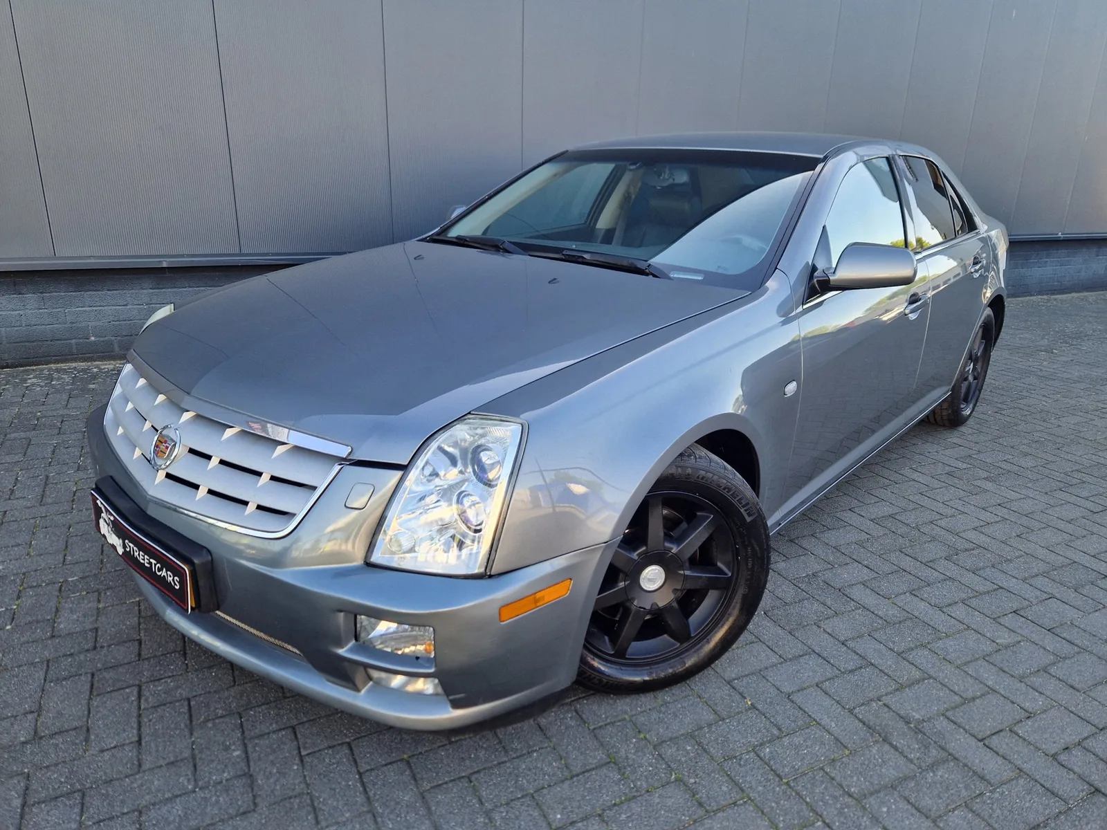 Cadillac STS (2006) — foto 1