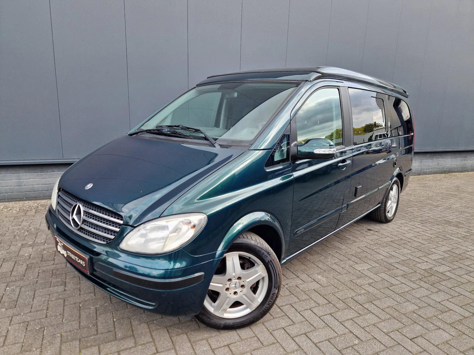 Mercedes-Benz Viano (2004) — foto 1