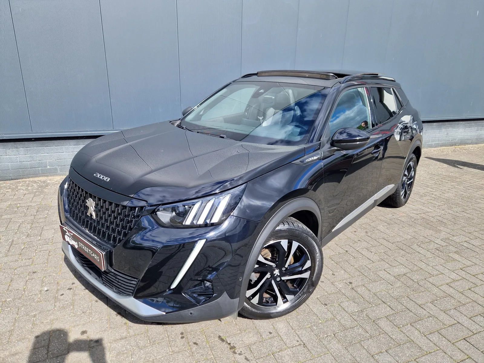 Peugeot 2008 (2020) — foto 1