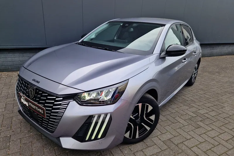 Peugeot 208 (2025)