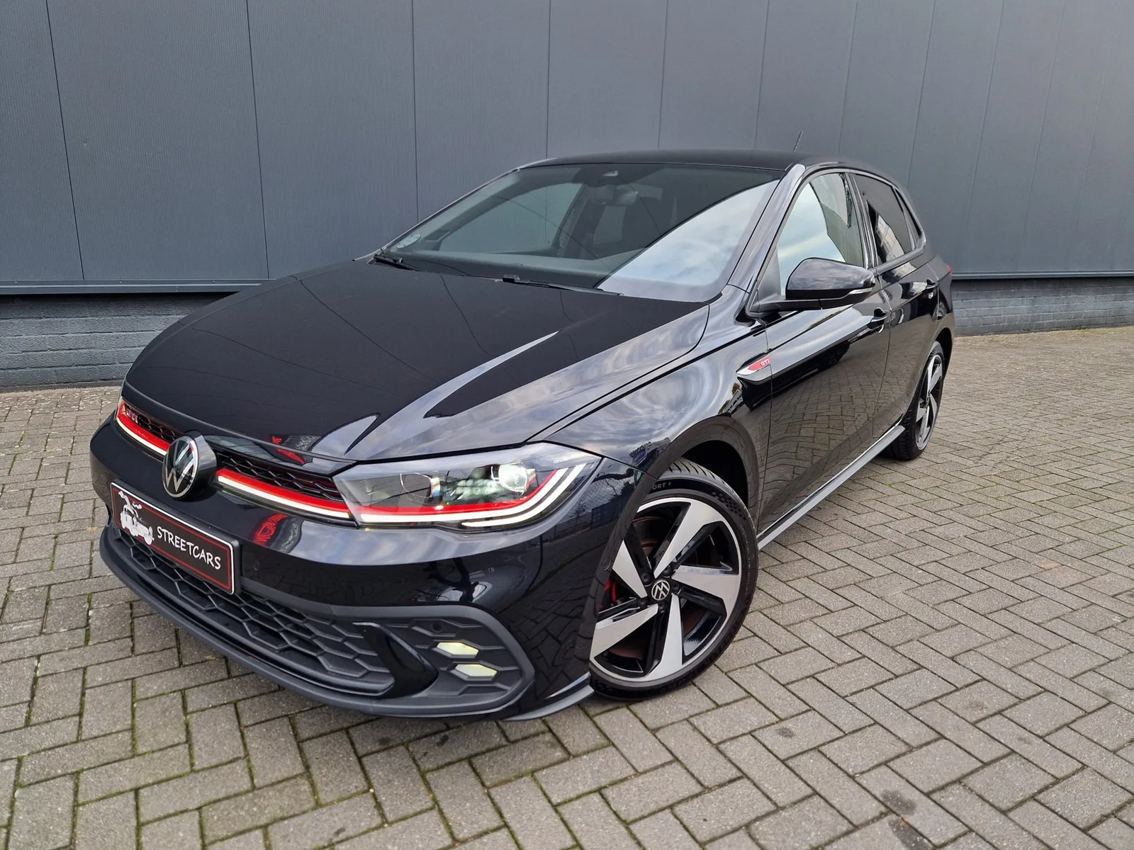 Volkswagen Polo (2024) — foto 1