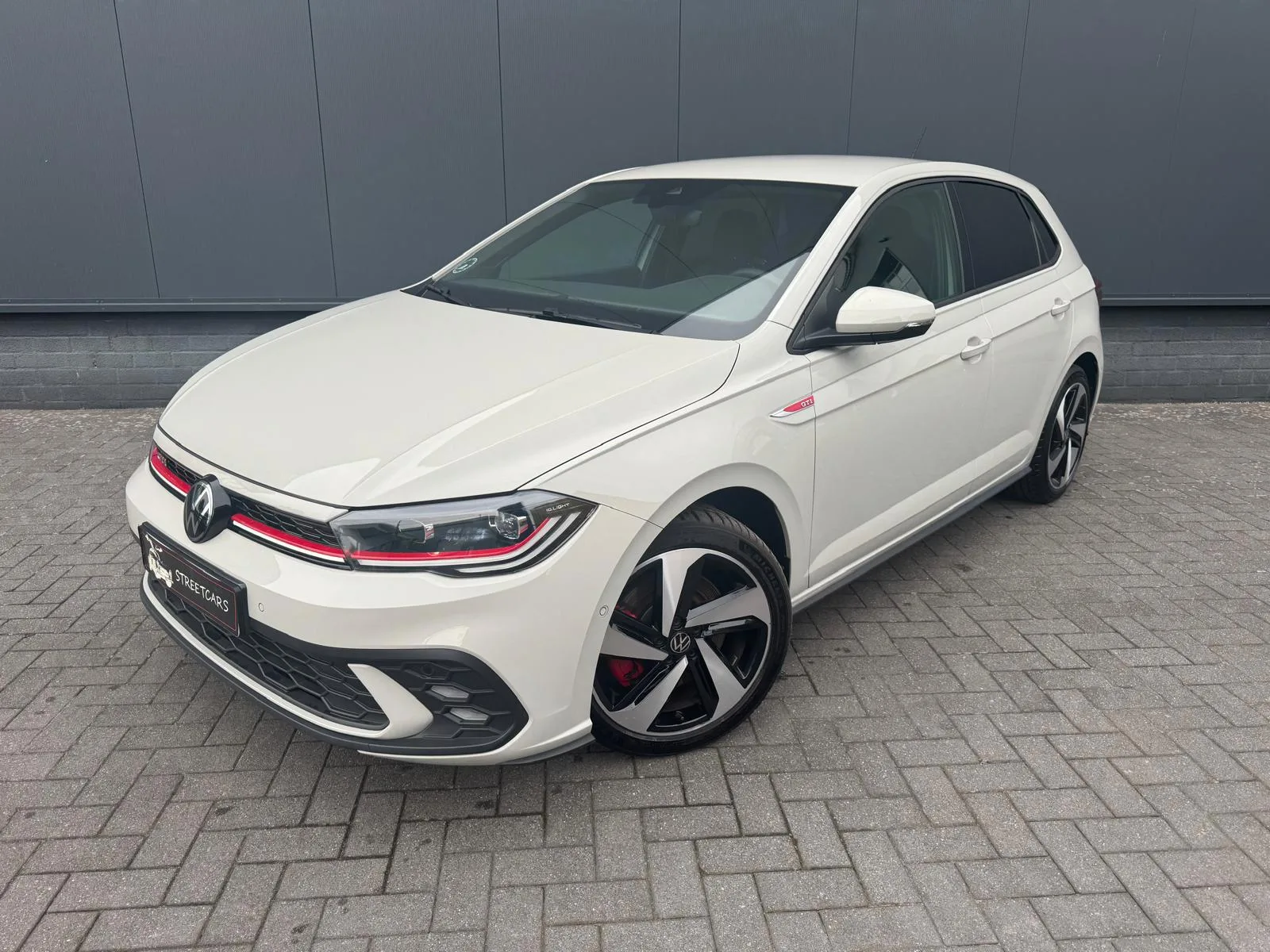 Volkswagen Polo (2024) — foto 1