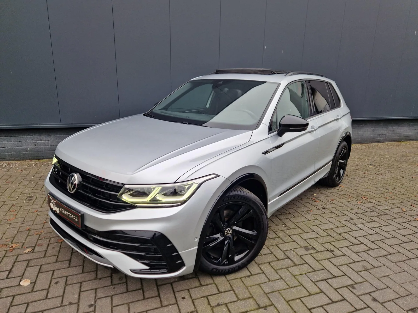 Volkswagen Tiguan (2021) — foto 1